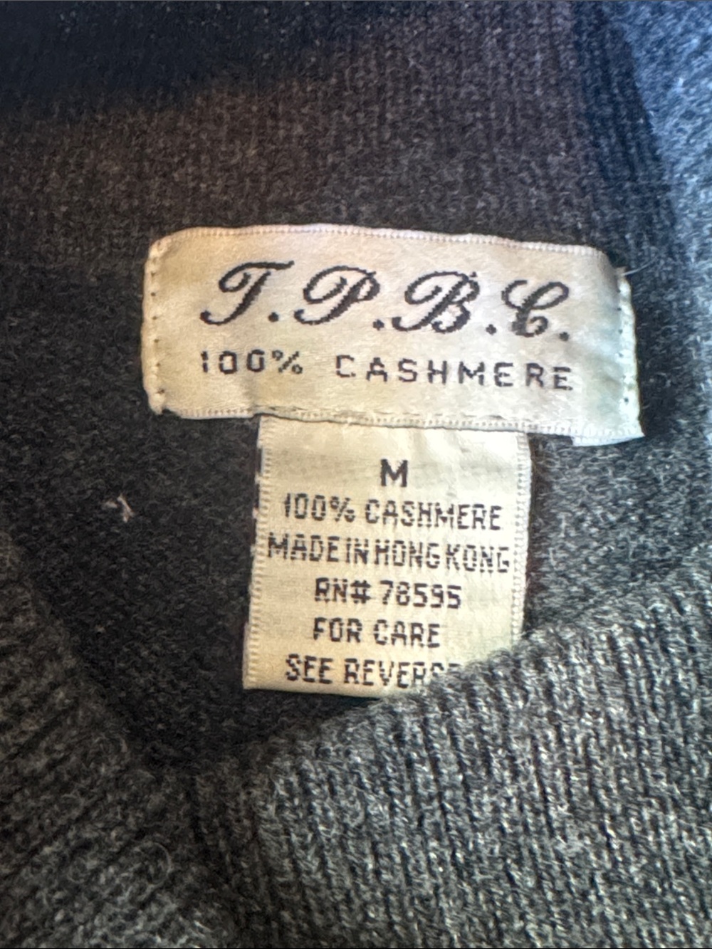 Women's 100% Cashmere Gray turtleneck Sweater